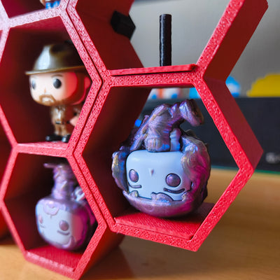 Expositor Stranger Things para figuras mini Funko de Kinder Joy