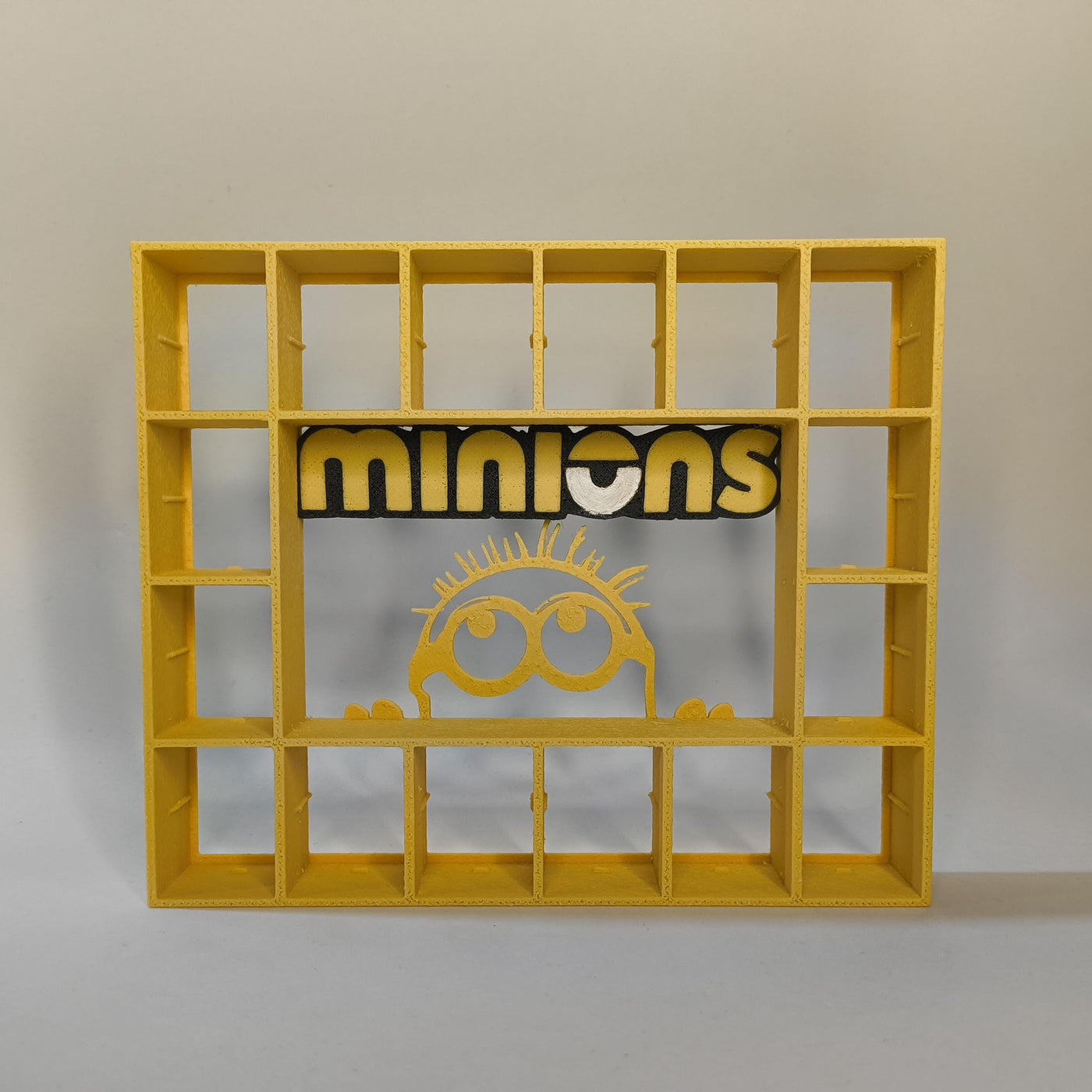 Expositor Minions para Bitty Pop